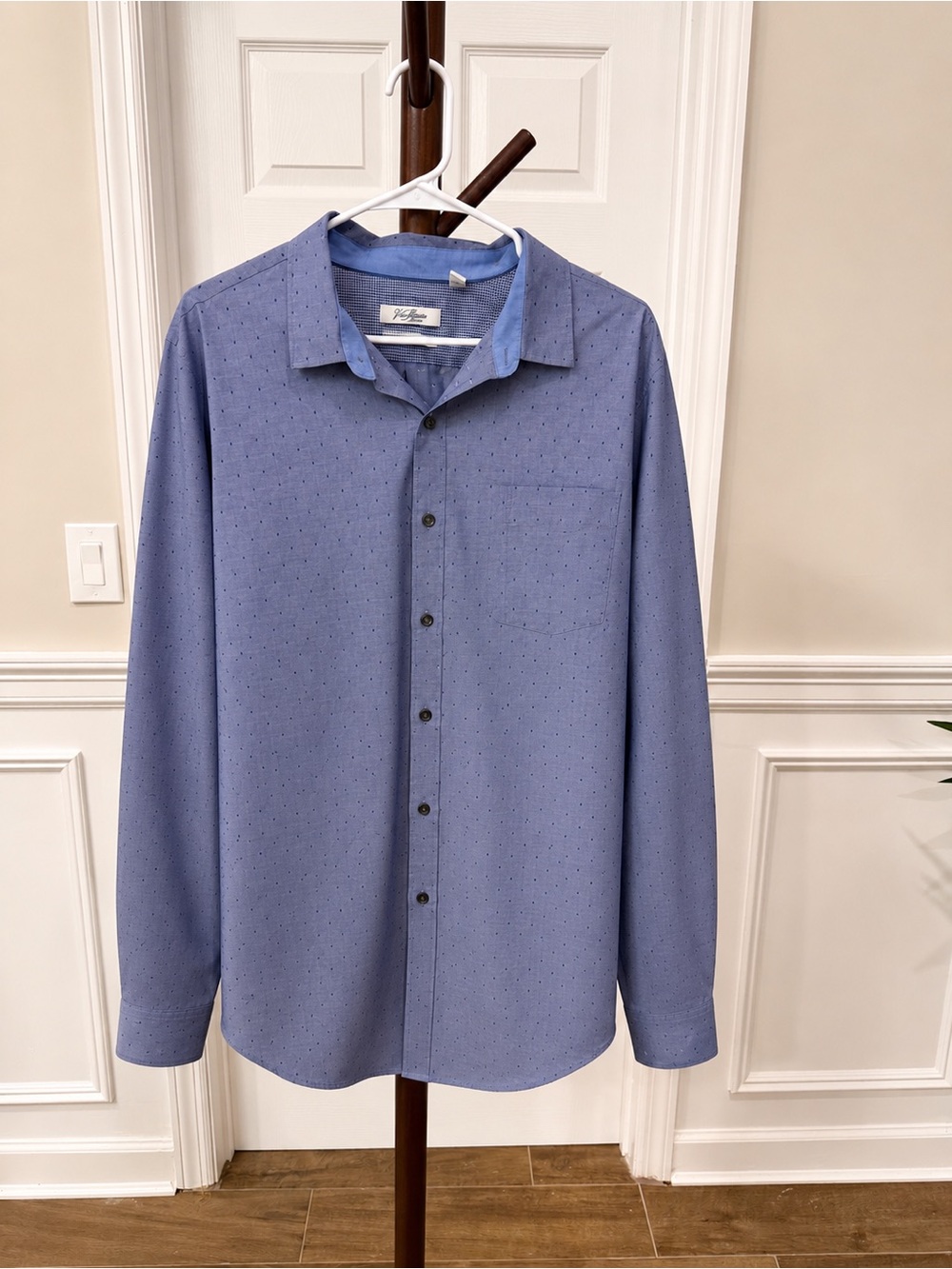 Van Heusen Light Blue Dot Long-Sleeve Button-Down Shirt